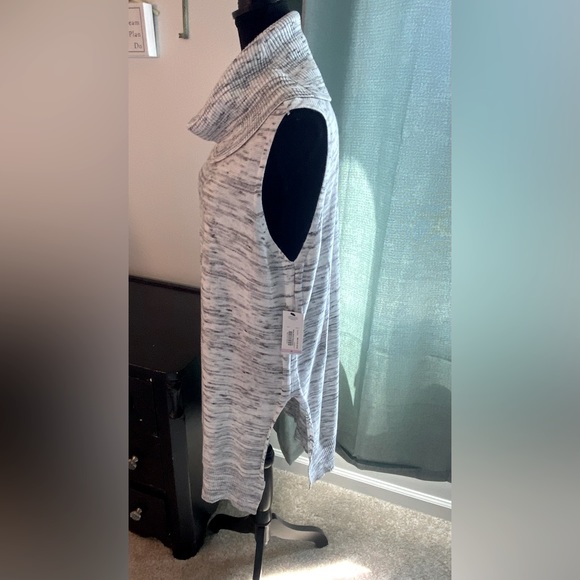NWT, a.n.a. White & Black Spacedye lightweight tunic sweater vest, Sz. 0X - Picture 8 of 13